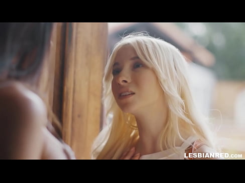 ❤️ Ọmọbinrin wa si ile kan diẹ osu nigbamii ati ki o dopin soke njẹ rẹ stepmom ká obo ❤️❌ wa %yo.hentai-menu.ru ﹏